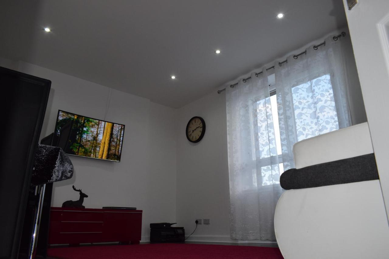 Glasgow Lovely Apartment D&N المظهر الخارجي الصورة